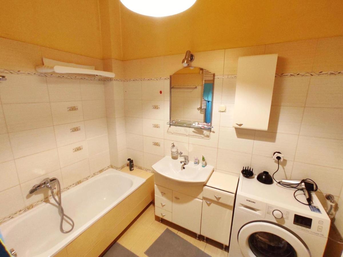 Room In Old Town 克拉科夫 外观 照片