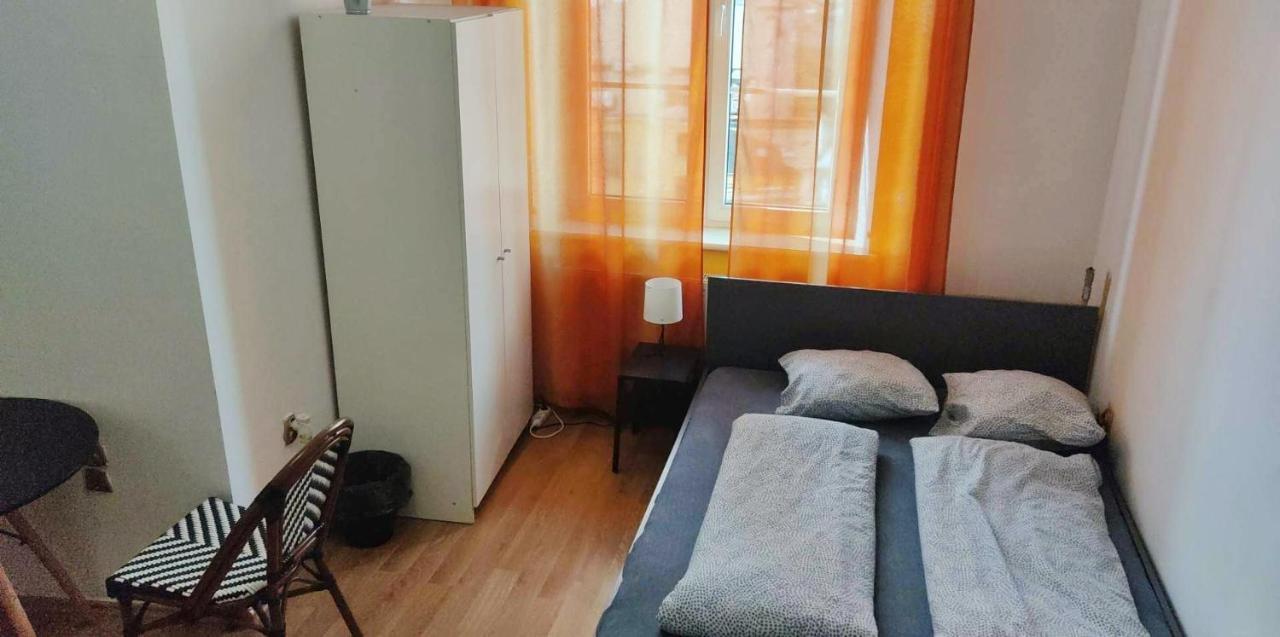Room In Old Town 克拉科夫 外观 照片
